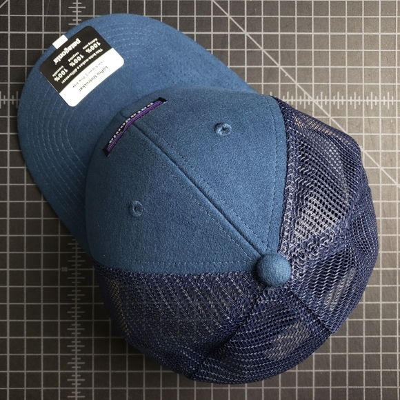 PATAGONIA P-6 LABEL LOPRO UNTRUCKER HAT - STONE BLUE - Picture 5 of 8